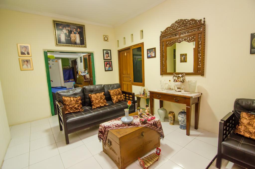 Pendopo Andari Homestay Yogyakarta Kültér fotó